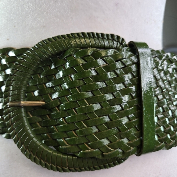 Vtg green leather woven large boho hippie womens belt main image 7